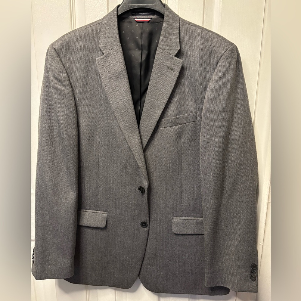 Tommy Hilfiger grey herringbone sports jacket 42R